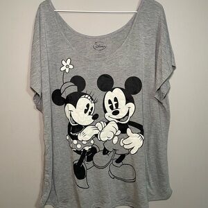 Disney Gray Mickey and Minnie Mouse Tee Off the Shoulder 2X EUC